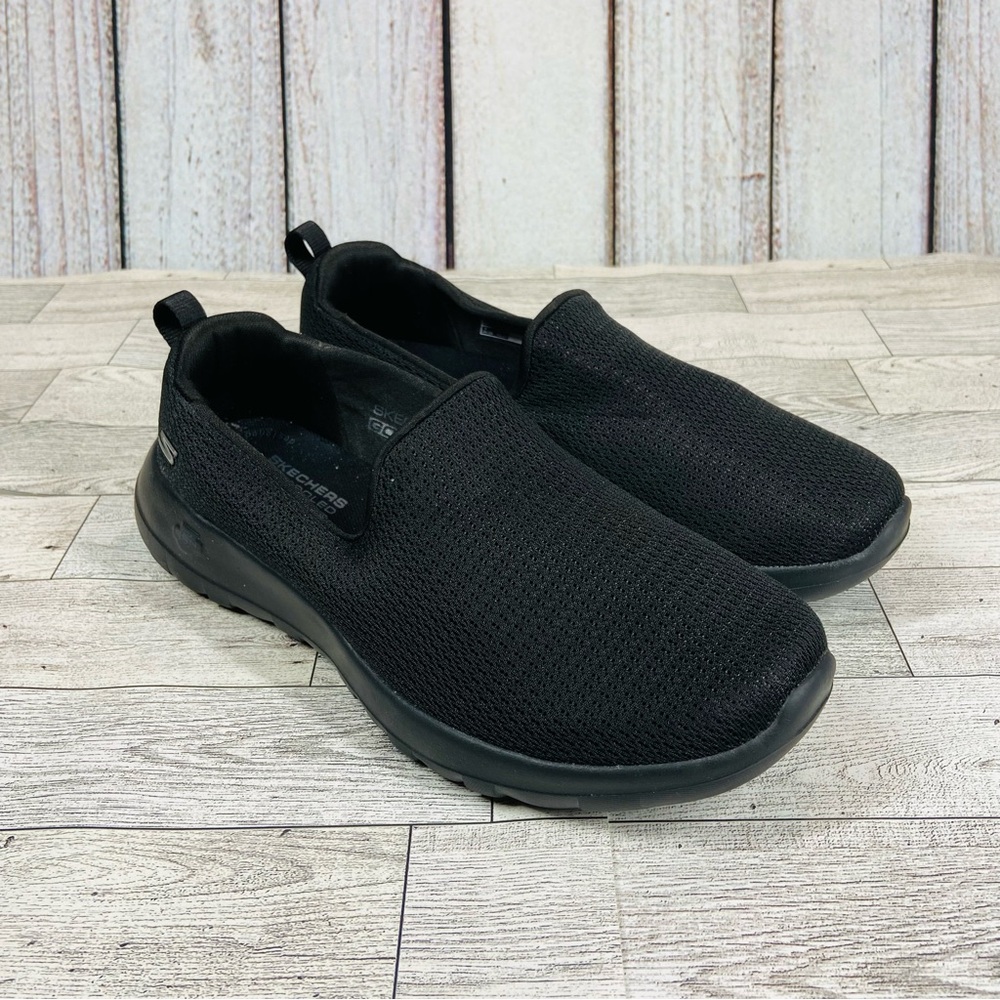 Skechers Black Slip-On Flats